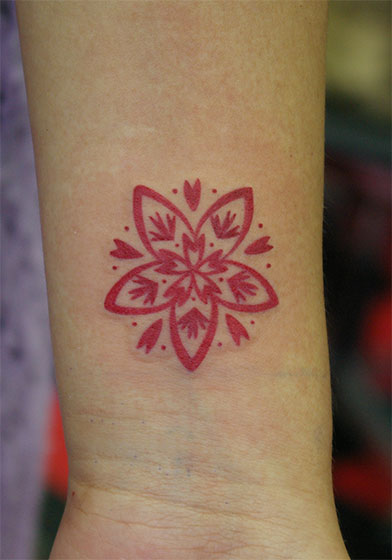 桜 桜の花 のタトゥーの意味 大阪 タトゥースタジオ Lucky Round Tattoo 刺青