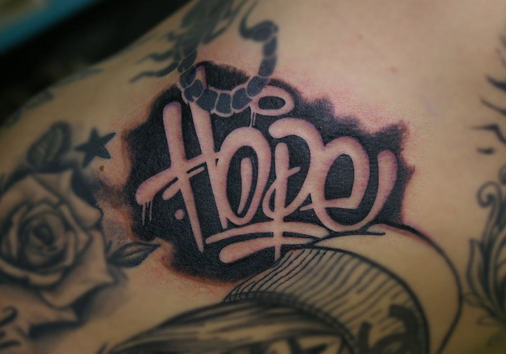 抜き文字「Hope」