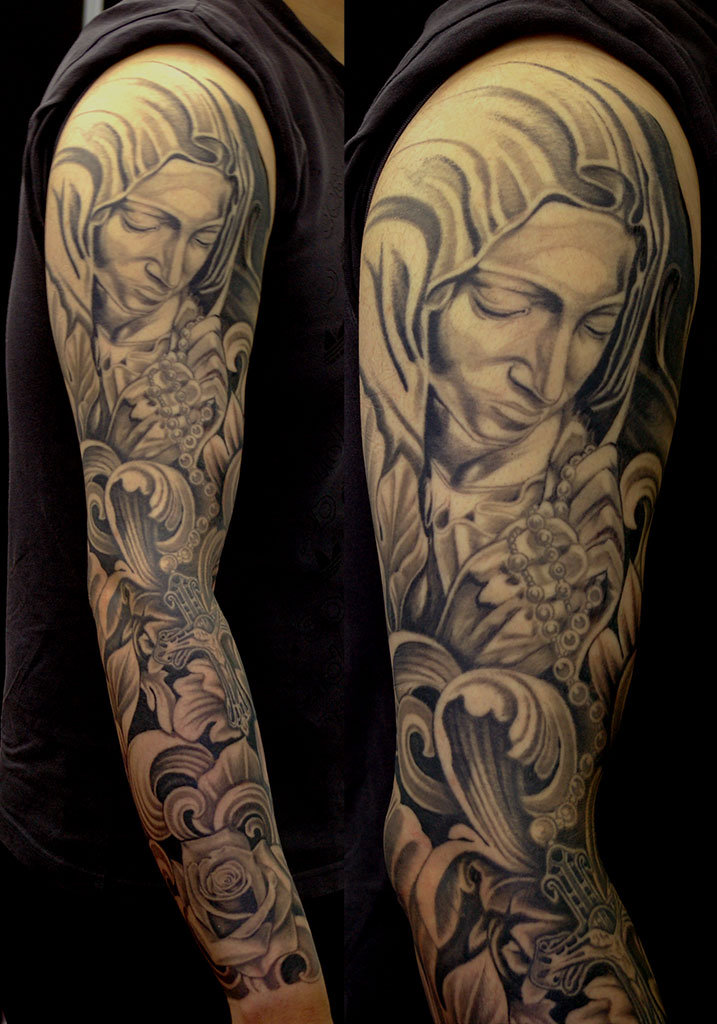 聖母マリアのスリーブのタトゥー画像 | 大阪 LUCKY ROUND TATTOO 刺青