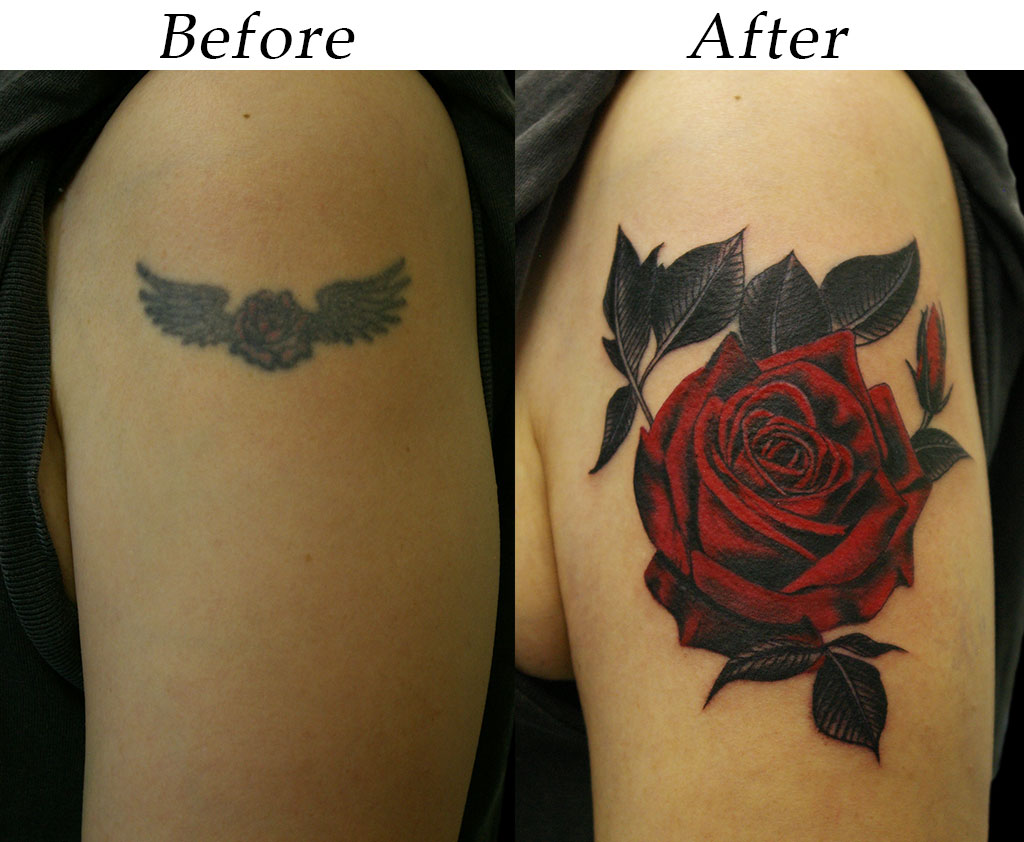 深紅の薔薇のカバーアップ