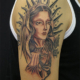 聖母マリアとロザリオのタトゥー